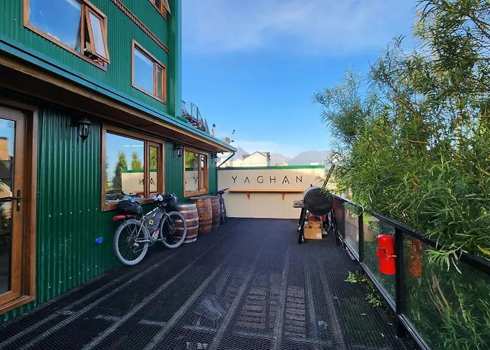 Yaghan Hostel